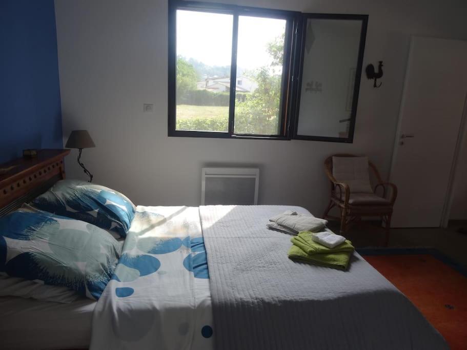 Beau 2 Pieces Avec Jardin Dans Villa A Mougins. Екстер'єр фото